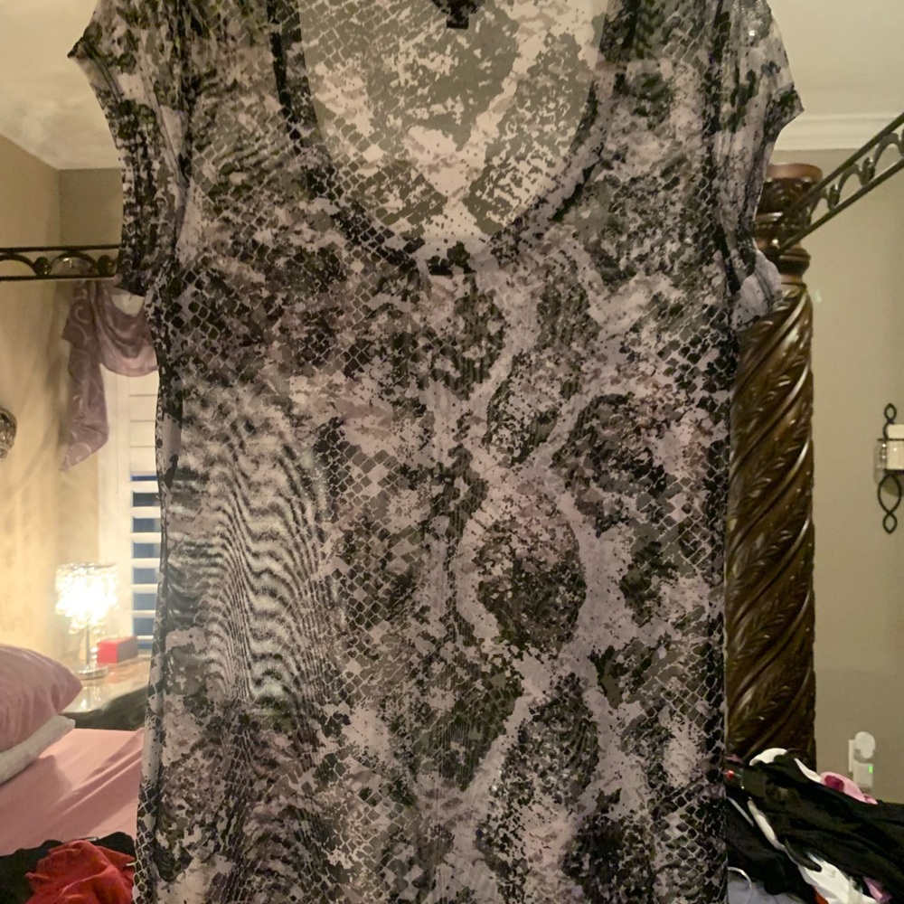 Shirt - Picture 3 of 3